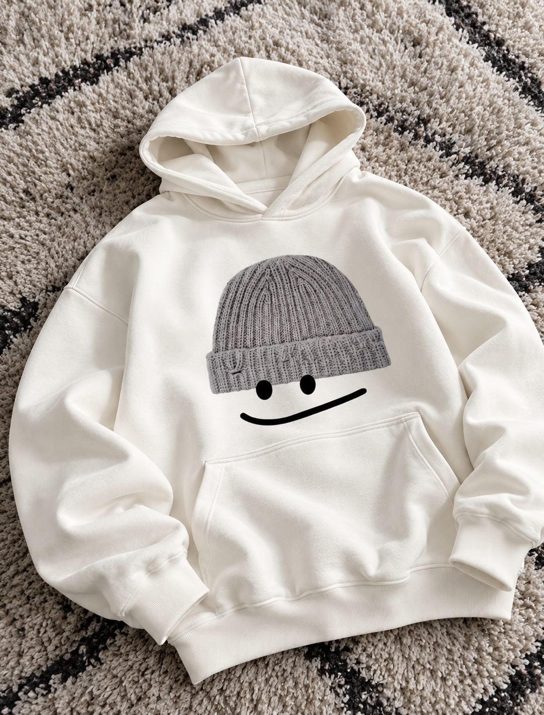 Beanie Smiley Oversized Hoodie